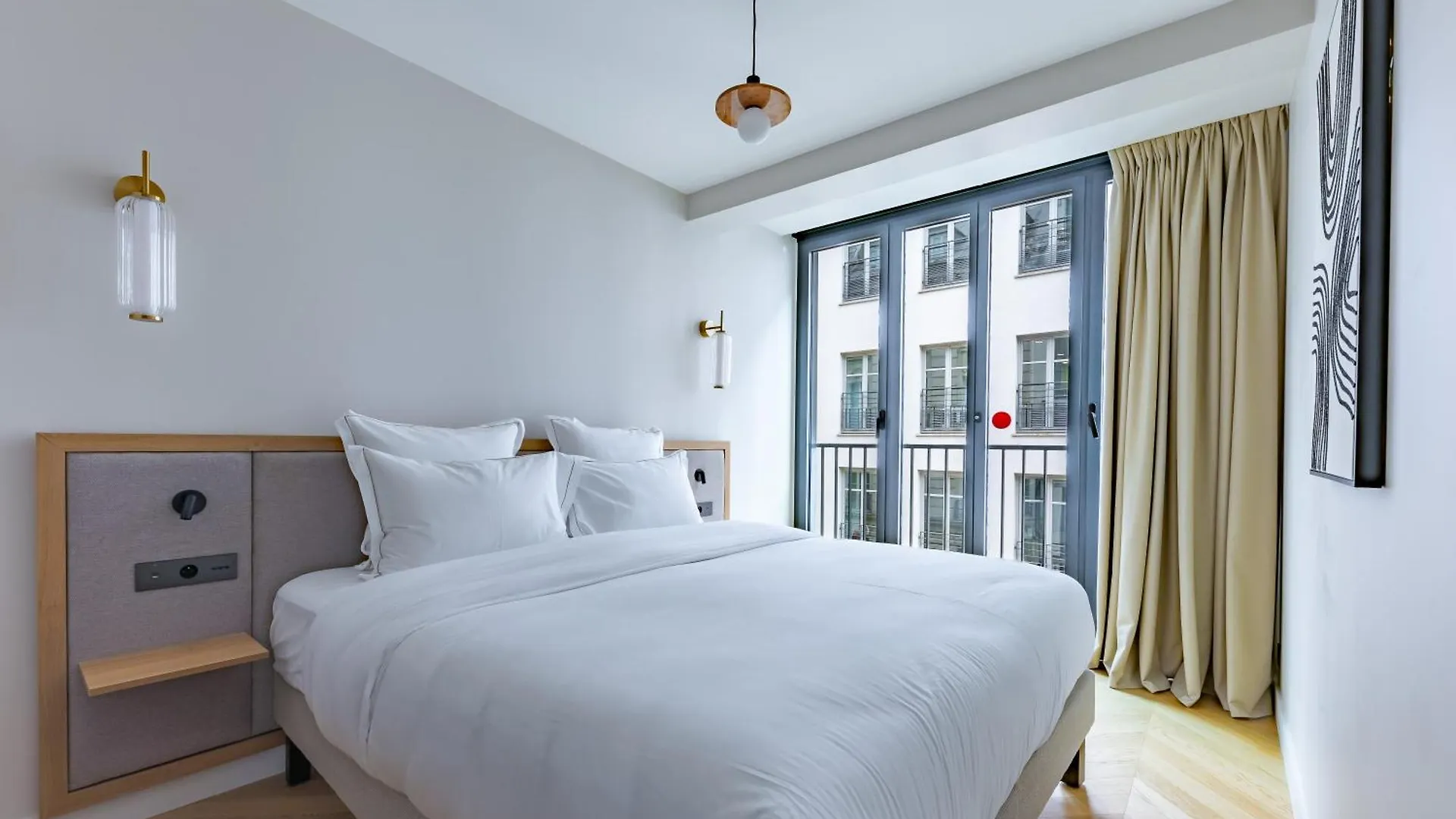 Quartier Libre Opera Apartahotel